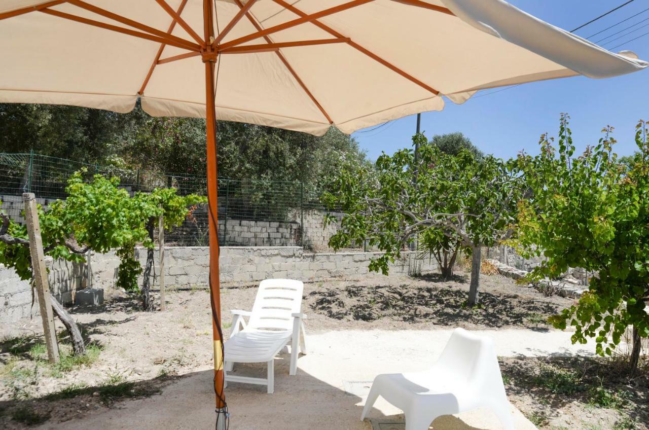 Jardinu Guest House Noto Exterior photo
